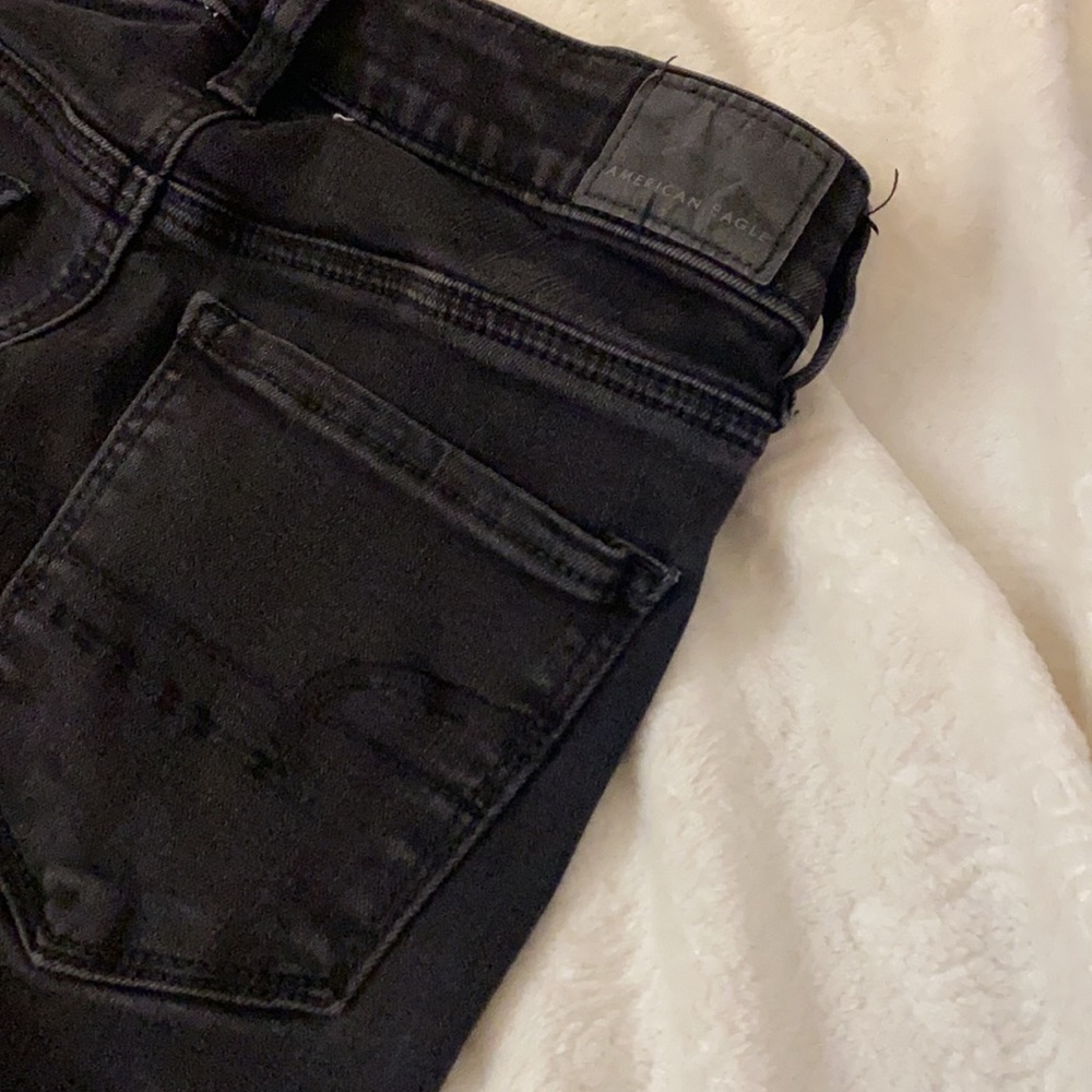 American Eagle distressed black hi-rise jegging - Picture 6 of 6